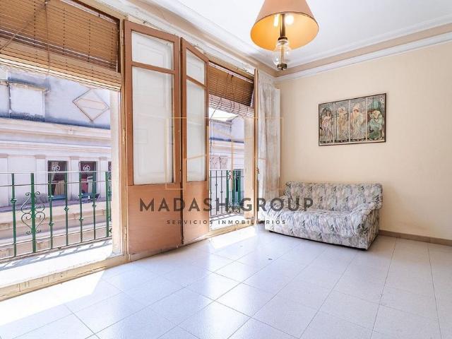 Piso en venta en calle Barceloneta, Valls, de 120 m² 4 habitaciones por 114.975