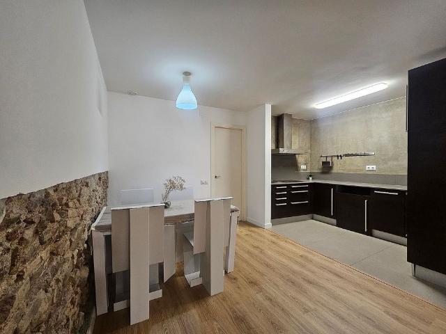 Piso en venta en calle Bellit, Caldes de Montbui, de 58 m² 1 habitación por 195.000
