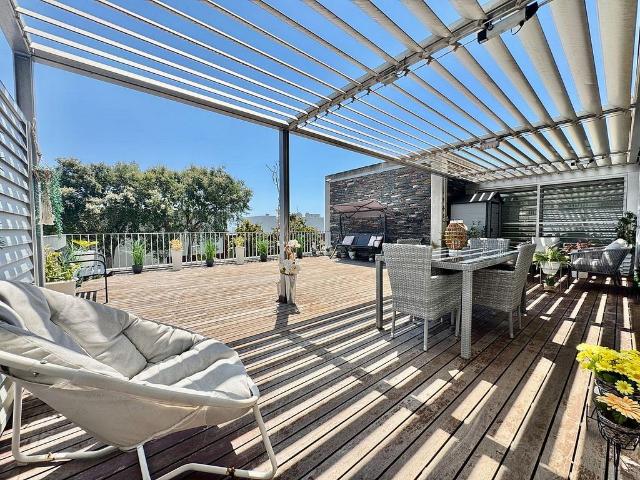 Piso en venta en calle Blaumar, Sant Pere de Ribes, de 218 m² 3 habitaciones por 737.000