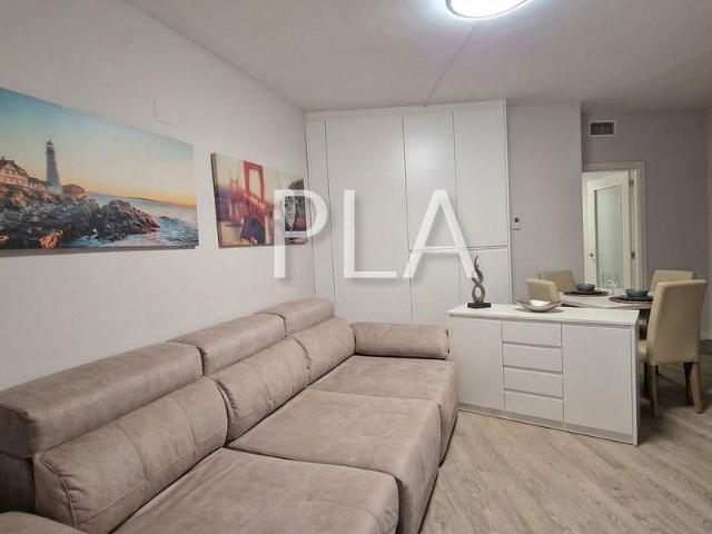 Piso en venta en calle Bonaventura Calopa de, Sant Boi de Llobregat, de 89 m² 2 habitaciones por 289.000
