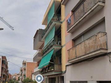 Piso en venta en calle Bonveí, Cornellà de Llobregat, de 88 m² por 128.000