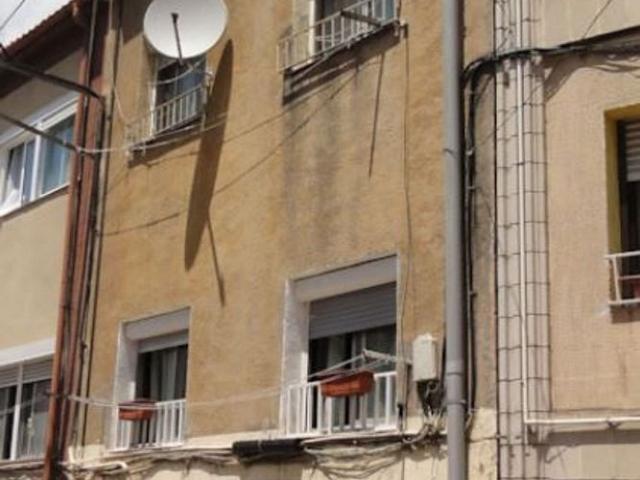 Piso en venta en calle Bosc, Montcada i Reixac, de 33 m² 2 habitaciones por 45.000