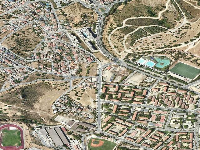 Piso en venta en calle Camps Blancs, Sant Boi de Llobregat, de 62 m² 3 habitaciones por 119.700