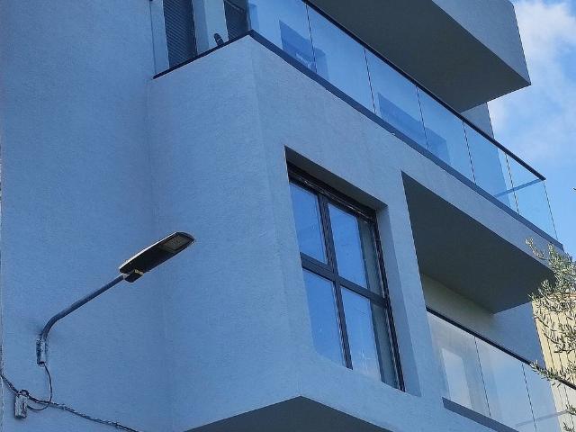 Piso en venta en calle Can Sàbat, Gelida, de 90 m² 3 habitaciones por 261.000