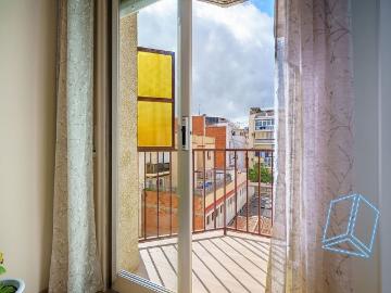 Piso en venta en calle Canboixeres, Hospitalet de Llobregat, L´, de 65 m² 3 habitaciones por 259.000
