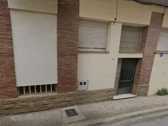 Piso en venta en calle Candi Agustí, Olot, de 140 m² 4 habitaciones por 87.800