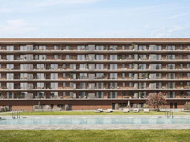 Piso en venta en calle Cantabria, Barbera del Vallès, de 72 m² 3 habitaciones por 295.000