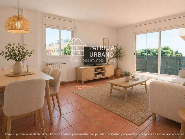 Piso en venta en calle Castell de Siurana, Cambrils, de 85 m² 3 habitaciones por 275.000