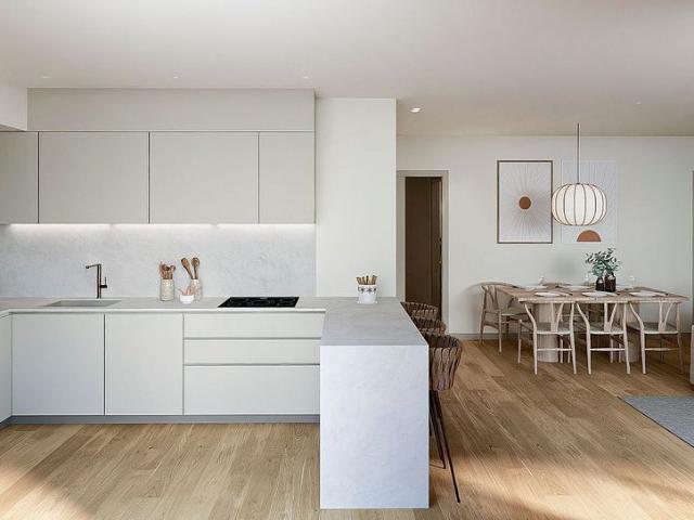 Piso en venta en avenida, Castelldefels, de 76 m² 3 habitaciones por 728.000
