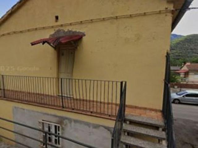 Piso en venta en calle Carbonis, Cercs, de 60 m² 2 habitaciones por 54.000