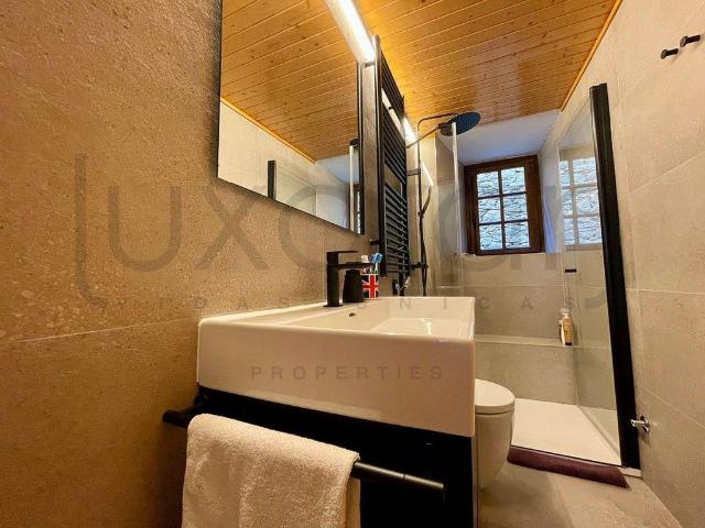 Piso en venta en calle Carrèr Major, Vielha e Mijaran, de 24 m² 1 habitación por 235.000