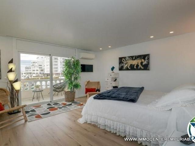 Piso en venta en calle Cavall de Mar, Castelló d´Empúries, de 149 m² 3 habitaciones por 539.000