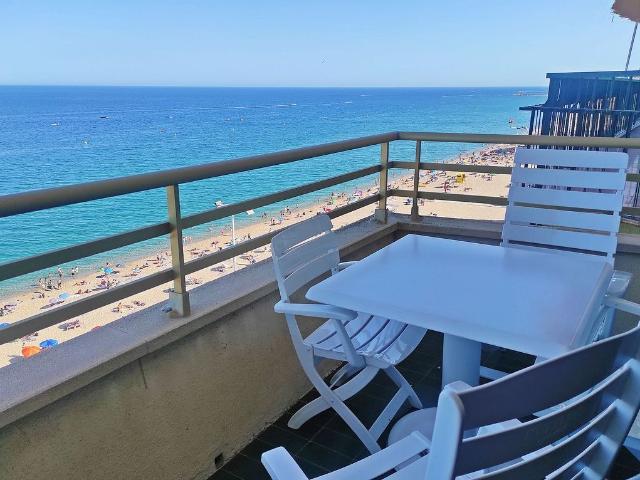 Piso en venta en calle Cell i Mar, Castell Platja d´Aro, de 79 m² 3 habitaciones por 450.000