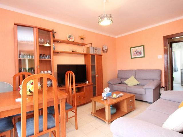 Piso en venta en calle CL Mestral, Vandellòs i l'Hospitalet de l'Infant, de 60 m² 3 habitaciones por 118.000
