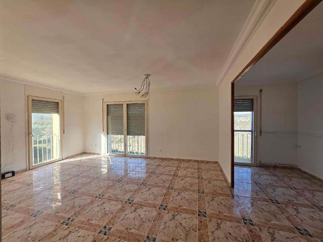 Piso en venta en calle CL Milmanda, Espluga de Francolí, l´, de 102 m² 3 habitaciones por 95.000