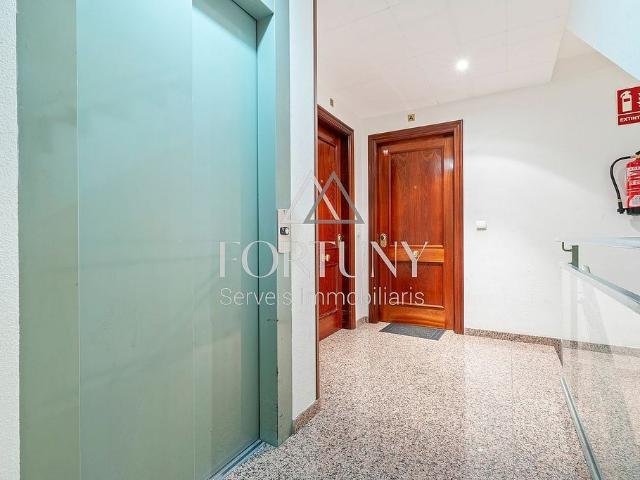 Piso en venta en calle Catorze, Tarragona, de 69 m² 2 habitaciones por 129.900