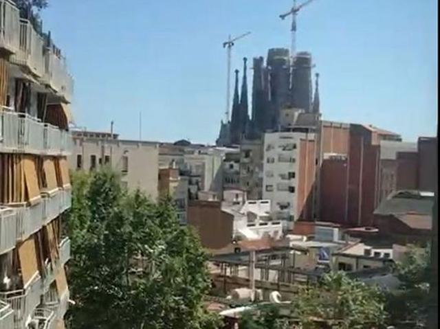 Piso en venta en calle CL Corsega, Barcelona, de 101 m² 3 habitaciones por 595.000