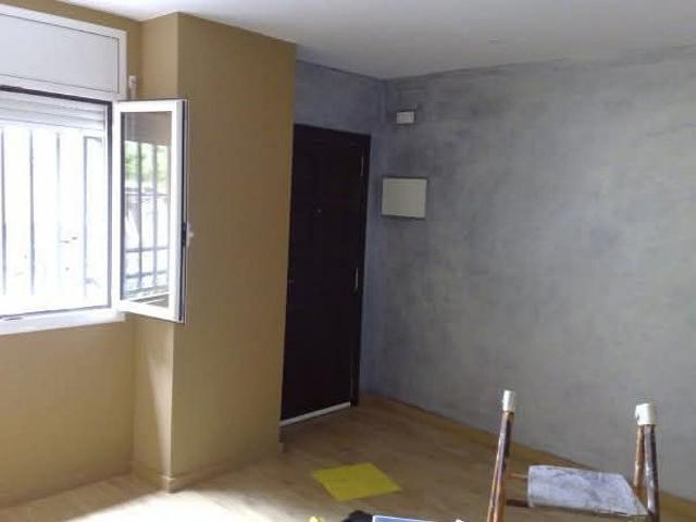Piso en venta en calle CL Eusebi Guell D', Sant Boi de Llobregat, de 81 m² 3 habitaciones por 240.000