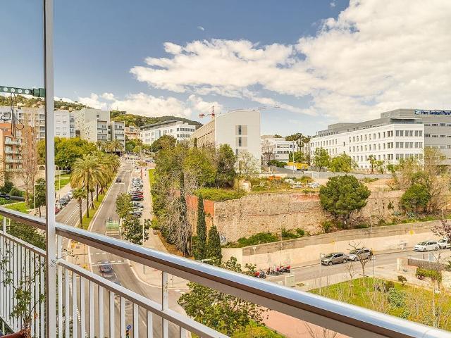Piso en venta en calle CL Esteve Terradas, Barcelona, de 120 m² 2 habitaciones por 680.000