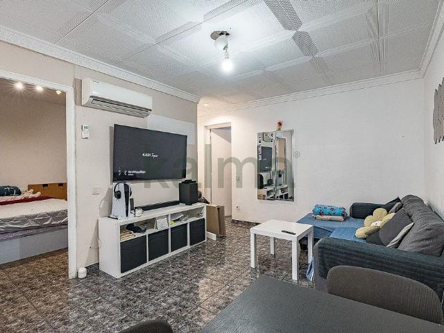 Piso en venta en calle CL Felip II, Badalona, de 49 m² 2 habitaciones por 70.050