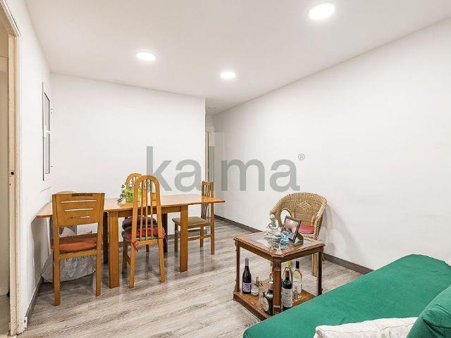 Piso en venta en calle CL Felip II, Badalona, de 62 m² 3 habitaciones por 87.337