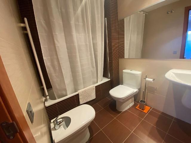 Piso en venta en calle CL Gran Llivia, Lleida, de 50 m² 2 habitaciones por 115.000