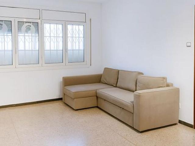 Piso en venta en calle CL Independencia, Barcelona, de 95 m² 4 habitaciones por 395.000