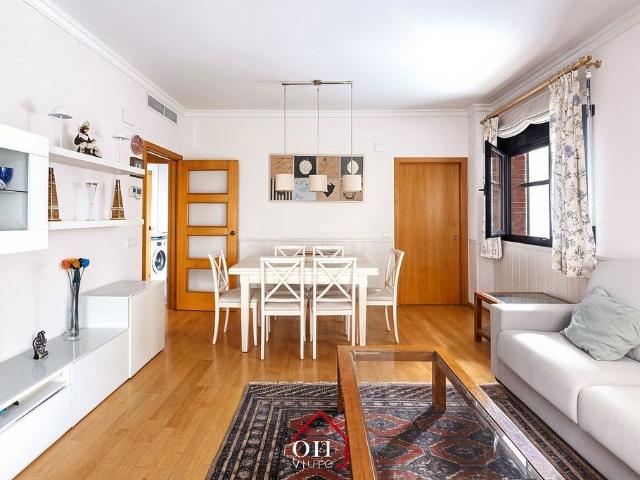 Piso en venta en calle CL Josep Irla, Sant Cugat del Vallès, de 115 m² 3 habitaciones por 625.000