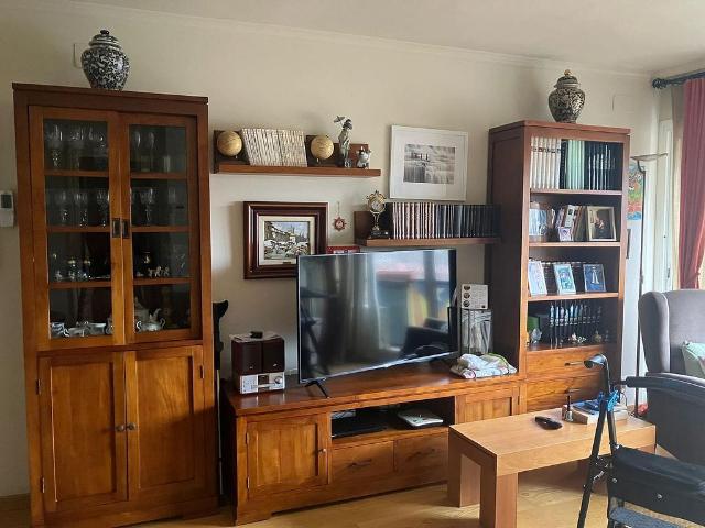 Piso en venta en calle CL Puig I Cadafalch, Barcelona, de 60 m² 2 habitaciones por 220.000