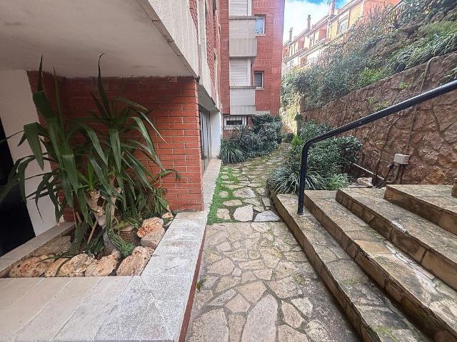 Piso en venta en calle CL Pau la, Corbera de Llobregat, de 122 m² 4 habitaciones por 480.000