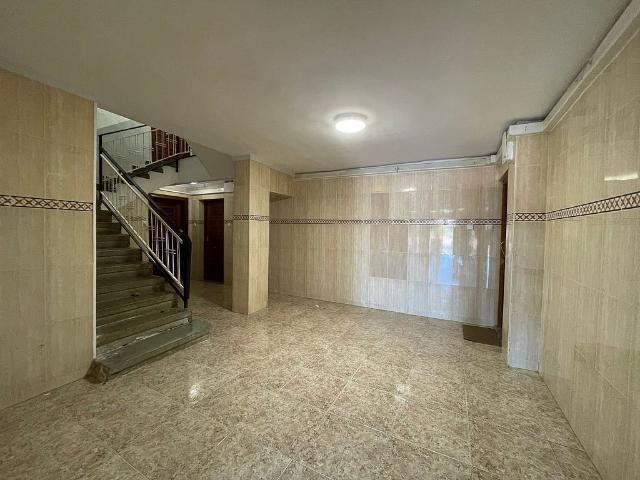 Piso en venta en calle CL Sant Jordi, Pineda de Mar, de 79 m² 3 habitaciones por 120.000