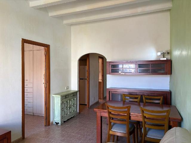 Piso en venta en calle CL Valencia, Barcelona, de 47 m² 1 habitación por 284.000