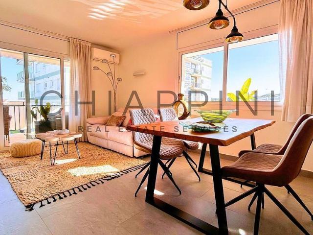 Piso en venta en calle Comerç, Palamós, de 62 m² 2 habitaciones por 439.000
