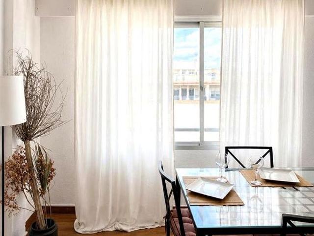 Piso en venta en calle Constitució, Ametlla de Mar, l´, de 59 m² 2 habitaciones por 150.000