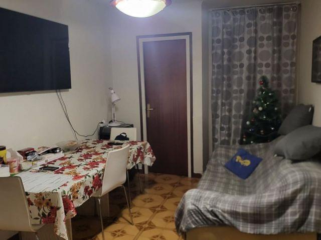 Piso en venta en calle D' Amadeu Vives, Hospitalet de Llobregat, L´, de 45 m² 3 habitaciones por 155.000