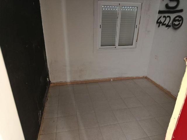 Piso en venta en calle D'agustina D'aragó, Castelldefels, de 61 m² 3 habitaciones por 256.000