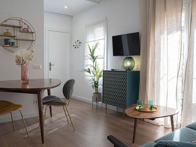 Piso en venta en calle D'alcanar, Barcelona, de 22 m² 1 habitación por 225.000