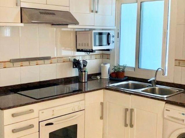 Piso en venta en calle D'alcanar, Barcelona, de 32 m² 1 habitación por 169.000