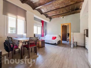 Piso en venta en calle D'alcanar, Barcelona, de 32 m² 1 habitación por 197.000