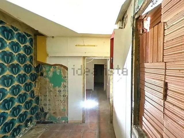 Piso en venta en calle D'alcanar, Barcelona, de 38 m² 1 habitación por 161.920