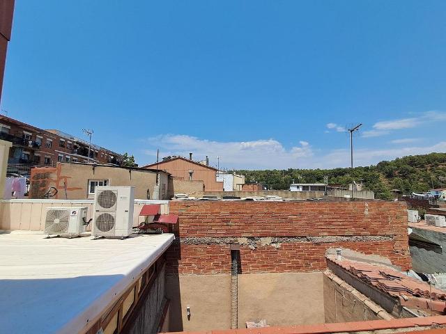 Piso en venta en calle D'amílcar Barca, Sabadell, de 182 m² 4 habitaciones por 263.400