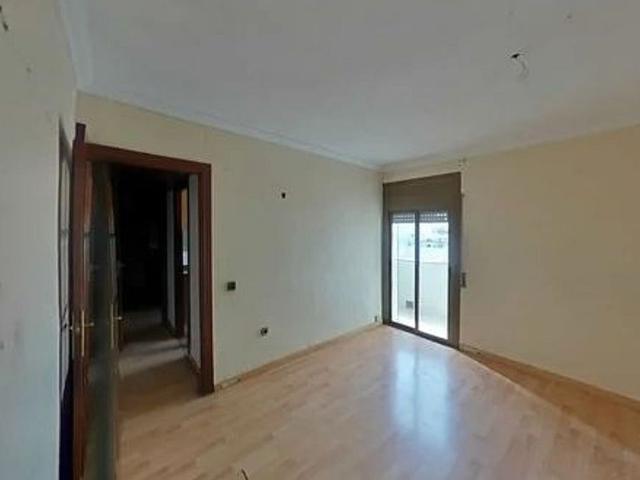 Piso en venta en calle D'àngel Arañó, Viladecans, de 76 m² 3 habitaciones por 210.000