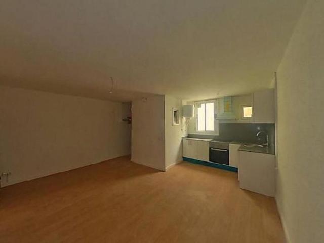 Piso en venta en calle D'àngel Guimerà, Hospitalet de Llobregat, L´, de 57 m² 3 habitaciones por 99.985