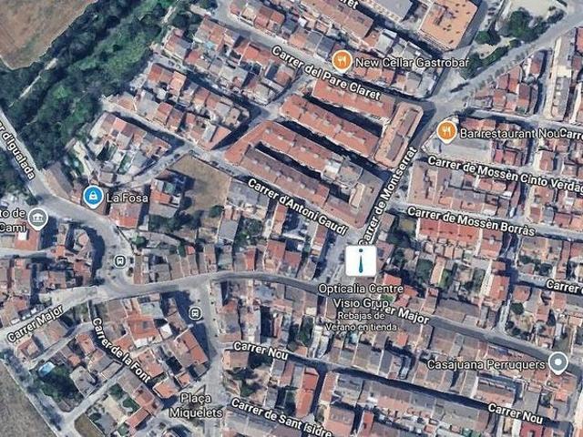 Piso en venta en calle D'antoni Gaudí, Vilanova del Camí, de 71 m² 4 habitaciones por 80.000