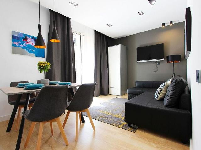 Piso en venta en calle D'argullós, Barcelona, de 55 m² 1 habitación por 189.000