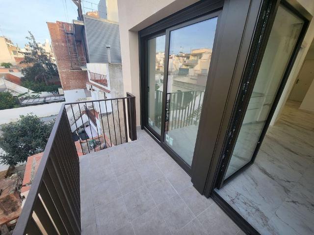 Piso en venta en calle D'argentona, Mataró, de 38 m² 1 habitación por 250.000