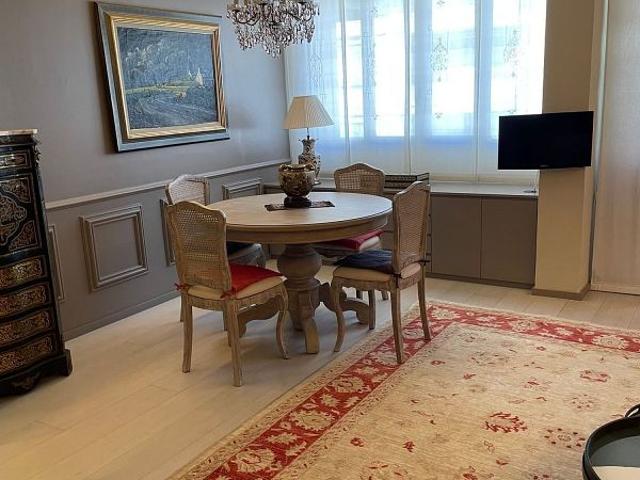Piso en venta en calle De Muntaner, Barcelona, de 84 m² 3 habitaciones por 775.000