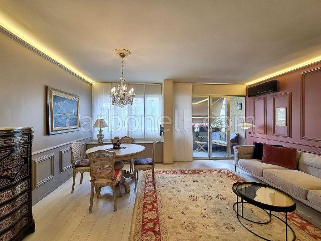 Piso en venta en calle De Muntaner, Barcelona, de 90 m² 3 habitaciones por 770.000