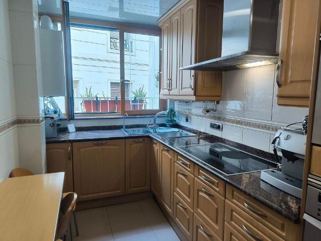 Piso en venta en calle De Muntaner, Barcelona, de 110 m² 4 habitaciones por 748.000