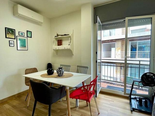 Piso en venta en calle De Muntaner, Barcelona, de 114 m² 4 habitaciones por 769.000